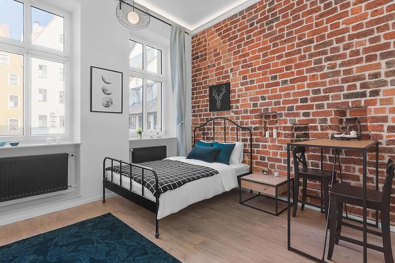 Apartment Green Panther Right In The City Of Wroclaw Poland